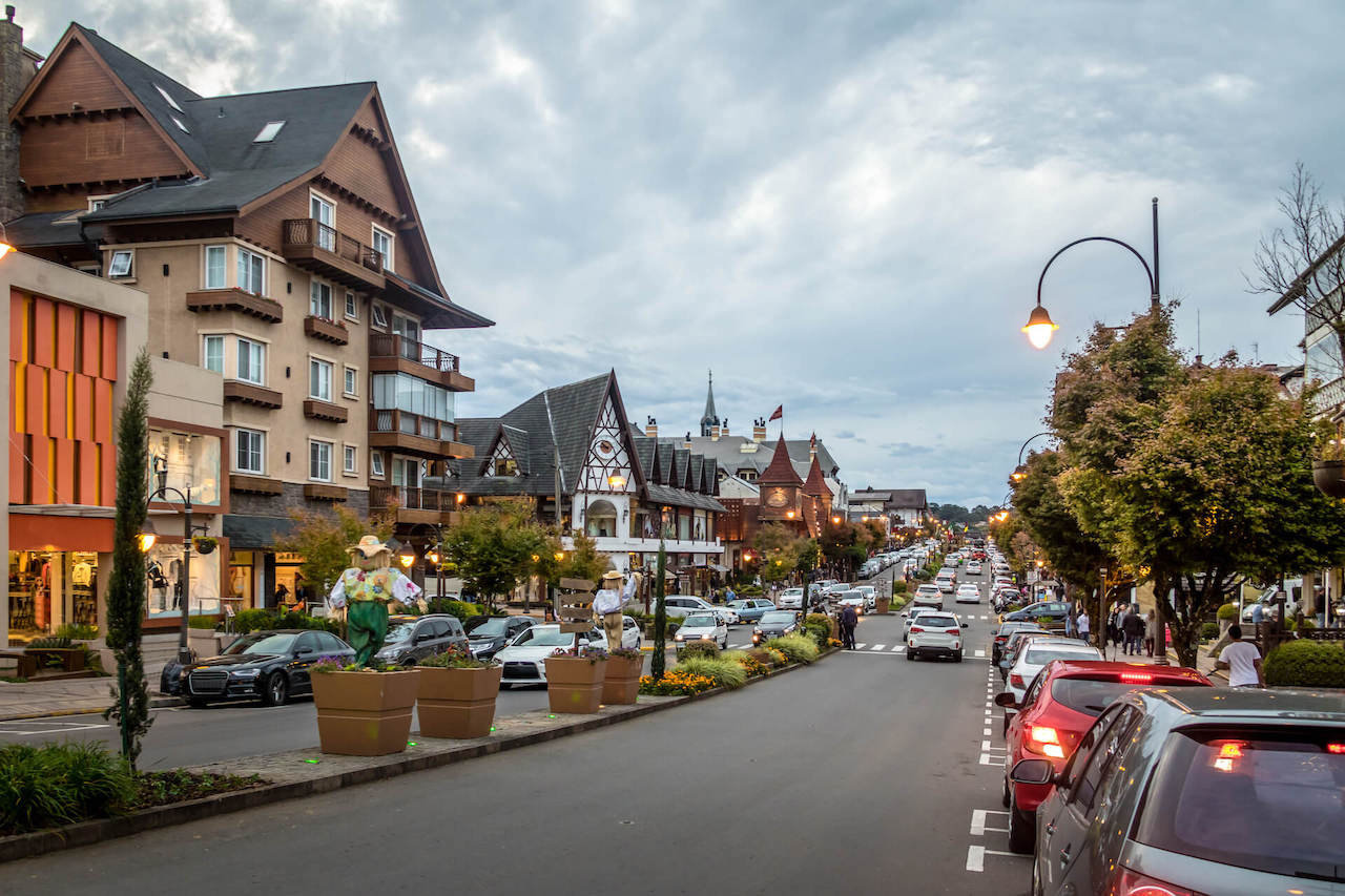 street-and-architecture-of-gramado-city-gramado-2022-02-24-22-27-51-utc-1.jpg